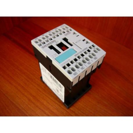 Auxiliary contactor Siemens